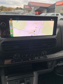 Bild 22 Opel Vivaro Kasten M Flügeltüren + 2x Schiebetüren