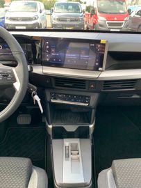 Bild 12 Opel Frontera Ultimate 1.2 Mild Hybrid 145 PS 7 Sitze