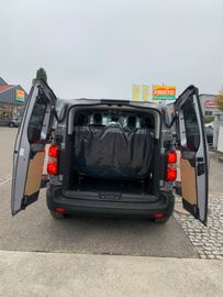 Bild 9 Opel Vivaro Kombi L 8 Sitze Vollausstattung