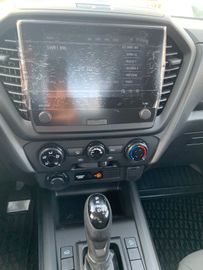 Bild 25 Isuzu D-Max Double Cab 4WD LS EFS Fahrw./Maxxliner uvm