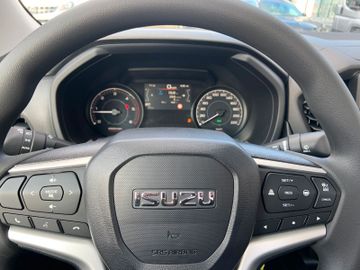 Bild 12 Isuzu D-Max Single Cab 4WD AHK + Beschichtung/Wanne