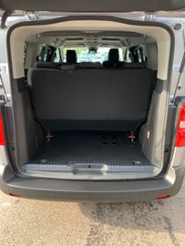 Bild 19 Opel Vivaro Kombi L 8 Sitze Vollausstattung
