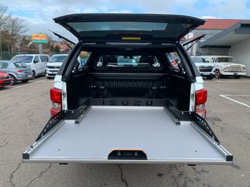 Bild 11 Isuzu D-Max Double Cab 4WD LS EFS Fahrw./Maxxliner uvm